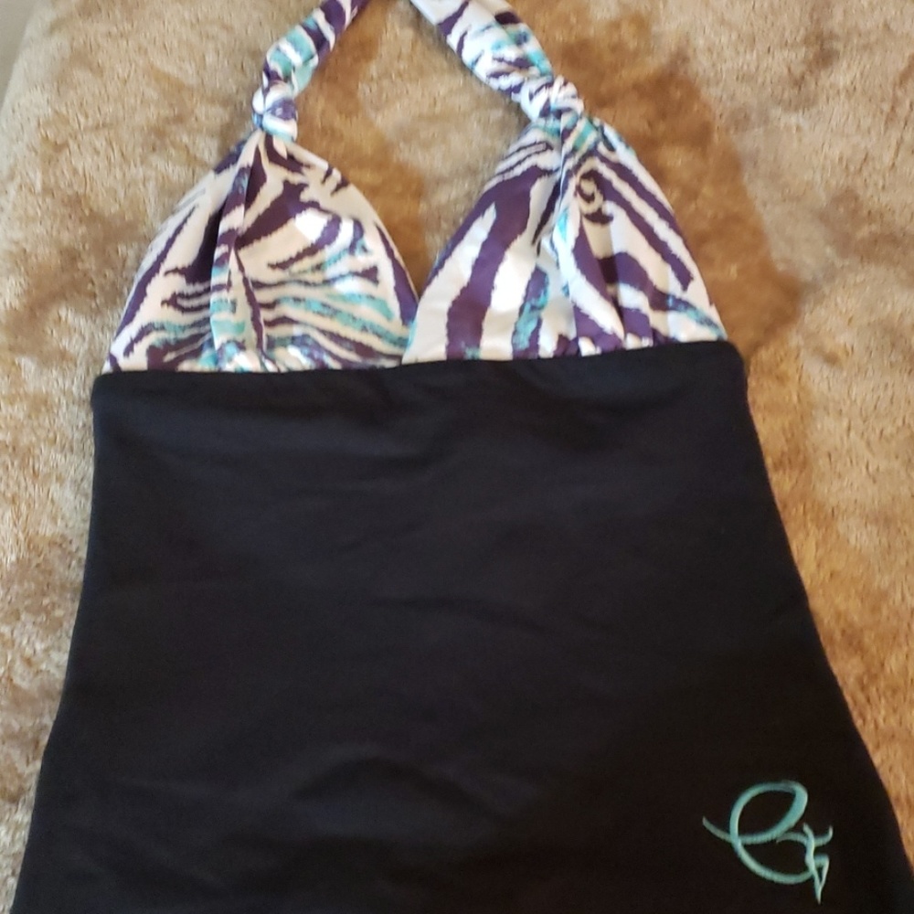 Halter tank